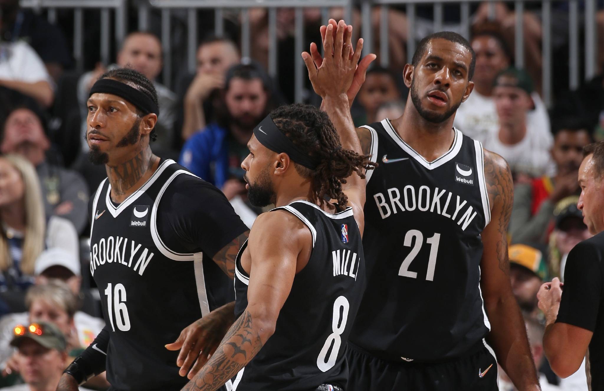 篮网险胜出线，关键时刻发挥关键球员的简单介绍