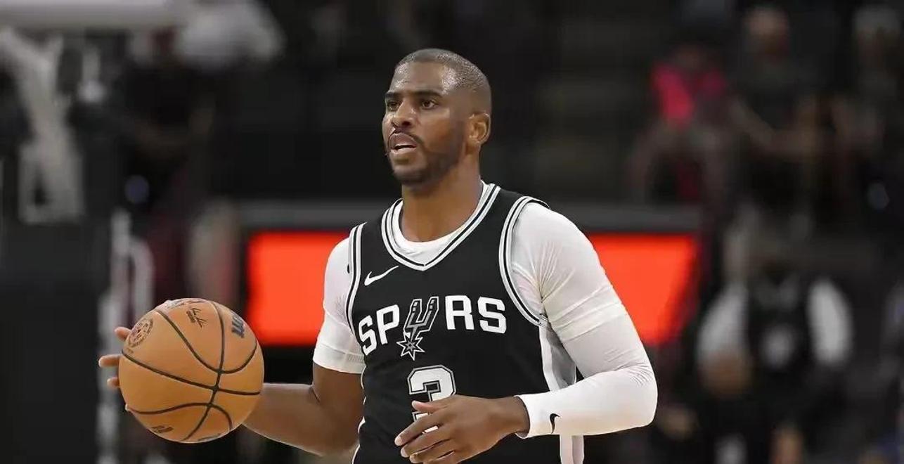 马刺队客场告捷，收获胜利提升士气